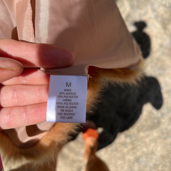 DB Fur Vest - Picture 4 of 6